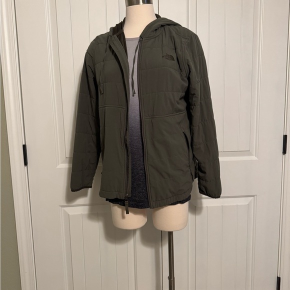 The North Face Black Quilted Jacket - Picture 1 of 13